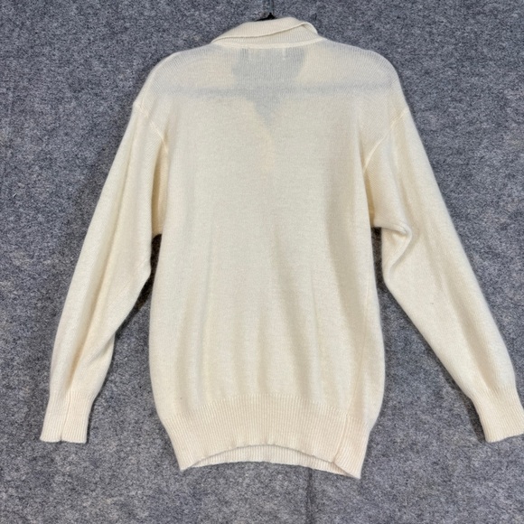 Vintage Paris Sport Club Cream Angora Lambswool Old Money Sweater Size Medium - Picture 11 of 14